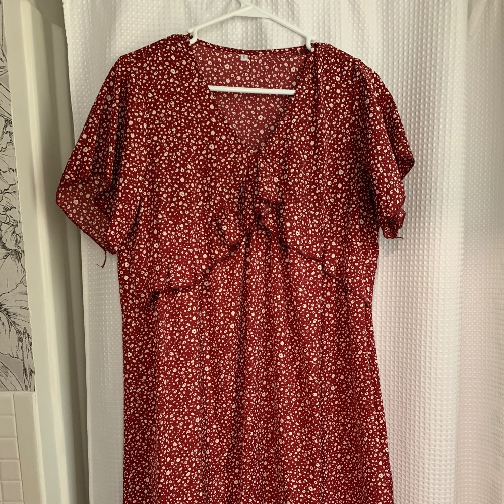 Red dot dress